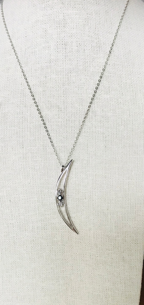 Sarah Mulder Necklace